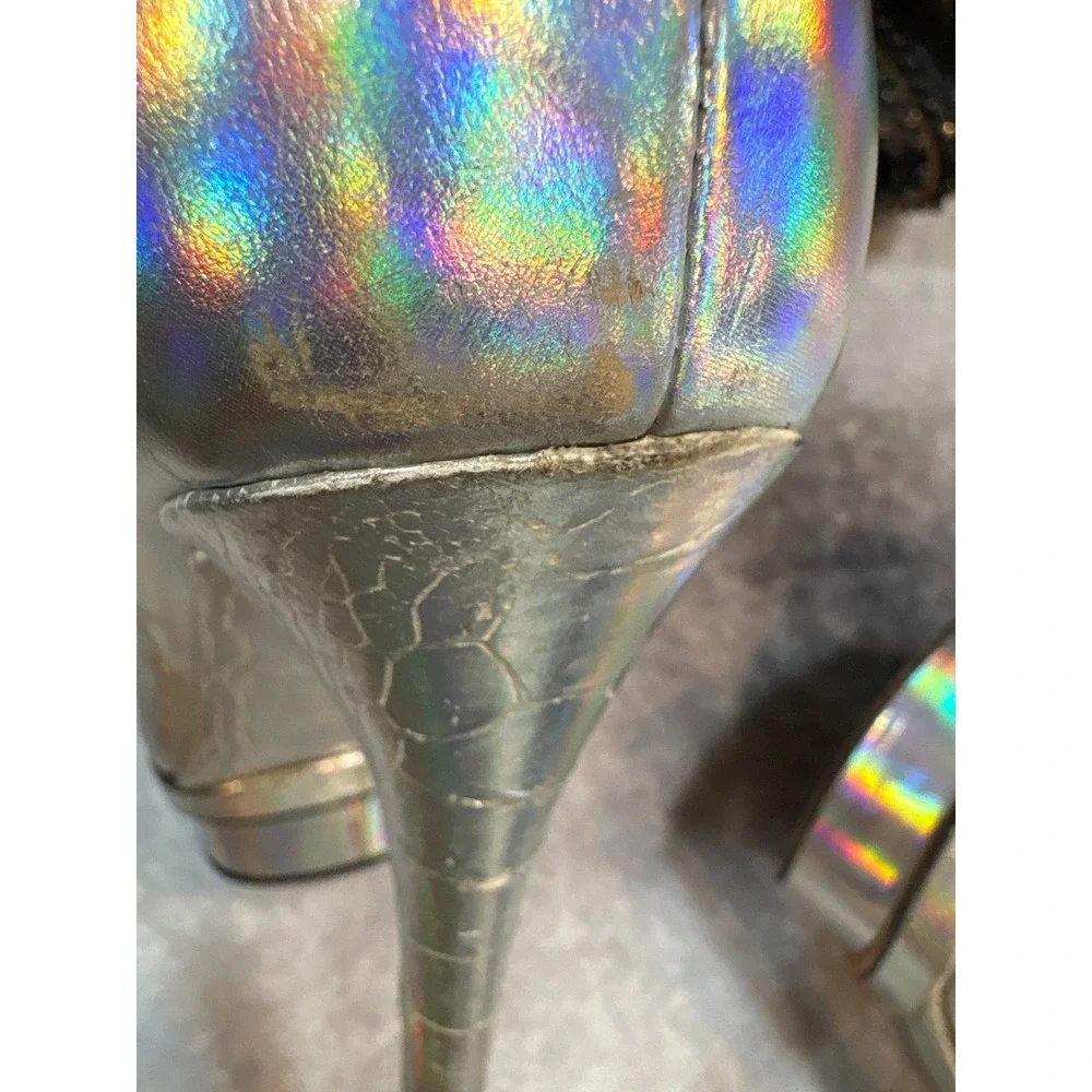 Brian Atwood B-Fontanini Holographic Silver Platform Pumps‎ Heels 7.5 38